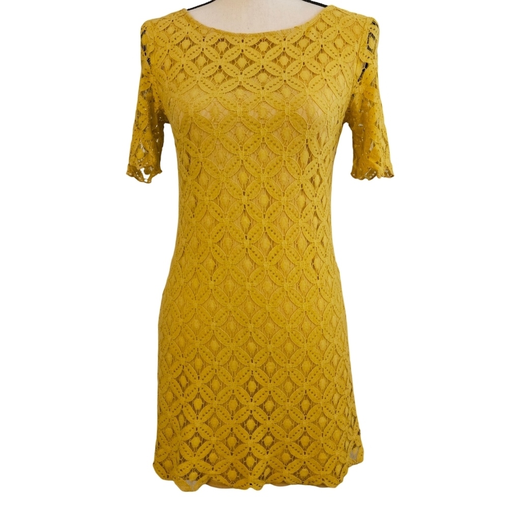 Criss Cross Mustard Yellow Lace Lined Dress, Zipper Back, Small